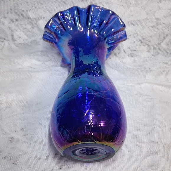 Vintage Gibson Glass Vase Iridescent Blue Ruffle Top Carnival Crackle Finish 6.5 - Picture 9 of 17